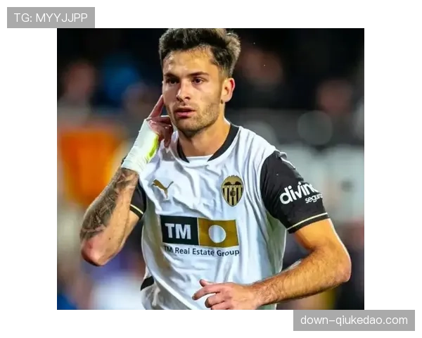 摩纳哥胜巴黎暴露卫冕冠军心理压力，近10年三次14轮后未登顶均丢冠