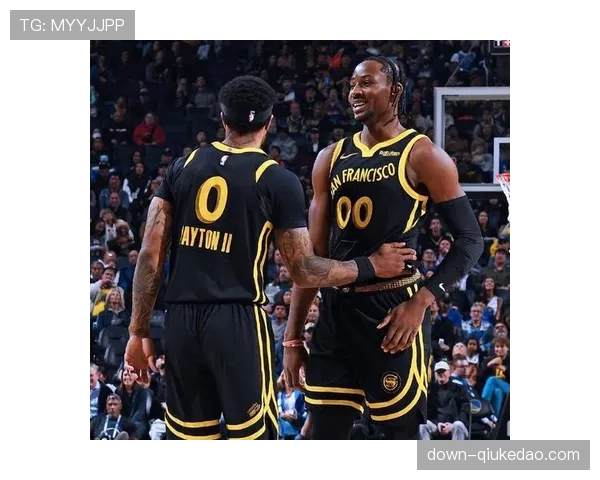 勇士vs国王：水花兄弟主场复仇，国王六连败内线崩盘